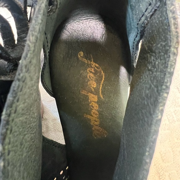 Free People Revolver clog in deep teal - Picture 5 of 6